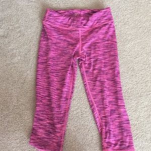 Girls pink and black cropped leggings